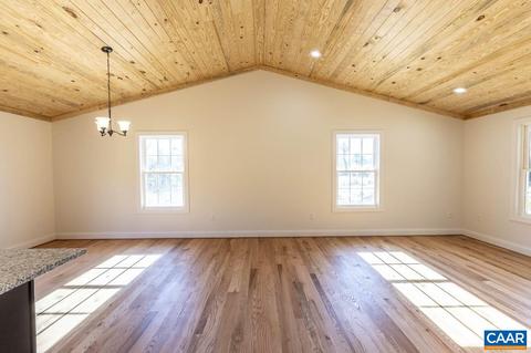 304 George James Loop Loop, Radiant, VA 22732 photo 14