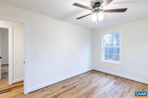 282 George James Loop, Radiant, VA 22732 photo 39