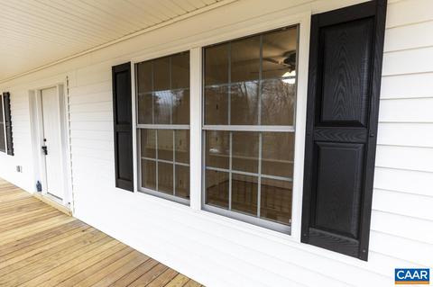 282 George James Loop, Radiant, VA 22732 photo 18