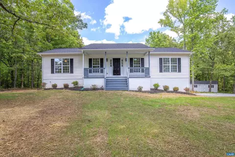 753 Grace Johnson Rd, Kents Store, VA 23084
