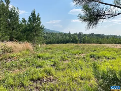Findlay Mountain Rd, Shipman, VA 22971 photo 8
