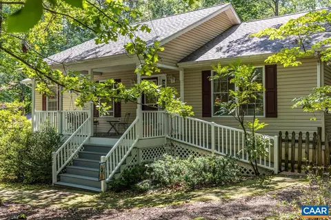 287 Jefferson Dr, Palmyra, VA 22963