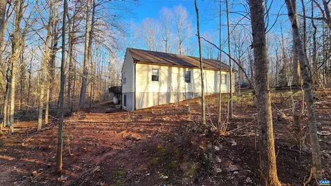 4748 Fleming Rd, Louisa, VA 23093 photo 3