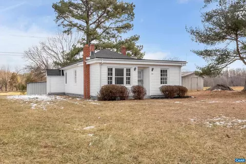 2746 Owens Creek Rd, Mineral, VA 23117