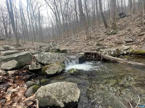 tbd cub creek rd, Roseland, VA 22967