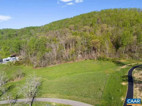 A-08 Bundoran Dr #A-08, North Garden, VA 22959