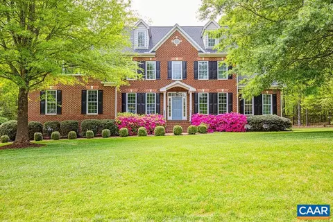 1300 Autumn Breeze Dr, Oilville, VA 23129