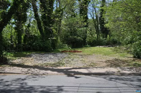 1206 Carlton Ave #13, Charlottesville, VA 22902