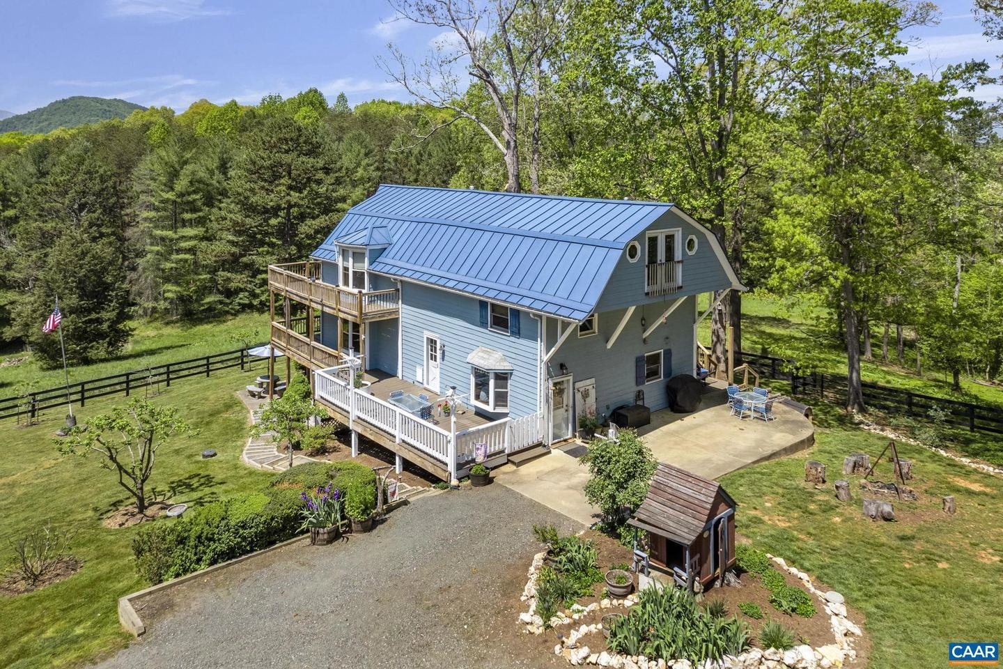 1407 CHAPMAN RD