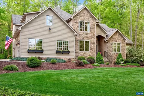 1687 Monocan Dr, Nellysford, VA 22958