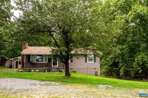 2625 Martin Kings Rd, Scottsville, VA 24590