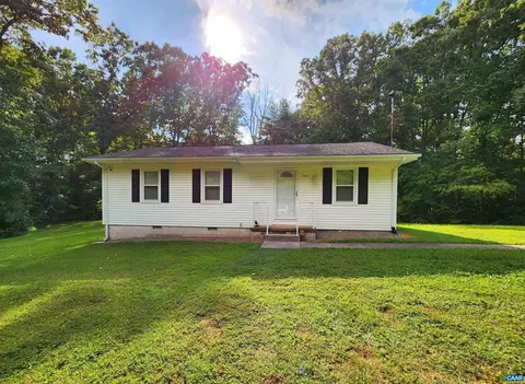 509 Virginia Ave, Mineral, VA 23117