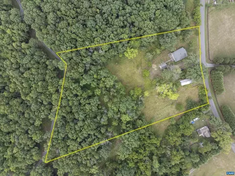 5053 5063 Green Creek Rd, Schuyler, VA 22969