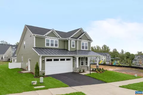 301 Sunbird Ln, Waynesboro, VA 22980 photo 3