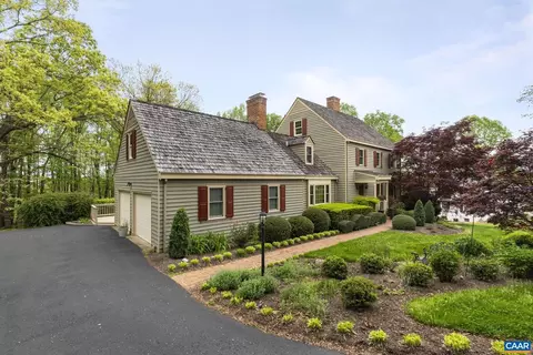 106 Bedford Pl, Charlottesville, VA 22903