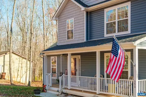 390 Jefferson Dr, Palmyra, VA 22963