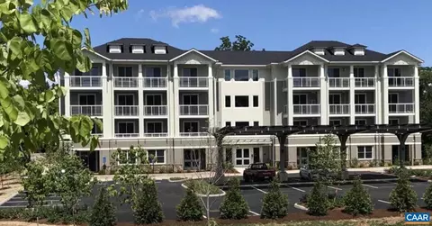 1425 Trailside Ct #304, Charlottesville, VA 22911