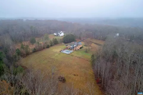 View/Area - 4654 Roaring Run Rd, Goode, VA 24556 photo 5 of 6