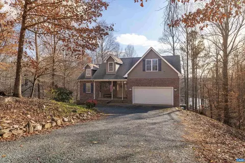992 Broken Island Rd, Palmyra, VA 22963