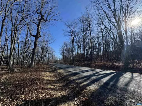 72 Hickory Spring Rd #PRYORS CAMP  41, Roseland, VA 22967