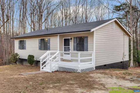 173 Peach Grove Rd, Louisa, VA 23093