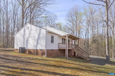 2193 Diggstown Rd, Bumpass, VA 23024 photo 4