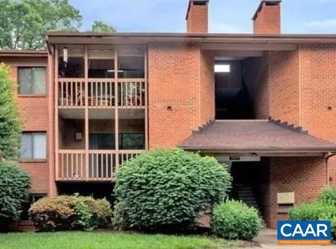 102 Turtle Creek Rd #7, Charlottesville, VA 22901