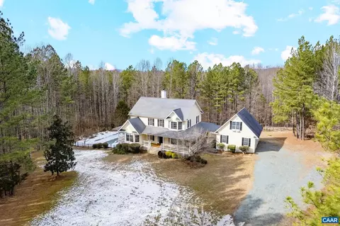912 S Keswick Dr, Troy, VA 22974