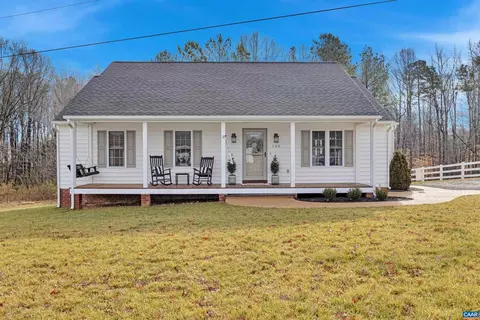 123 Lloyds Ln, Mineral, VA 23117