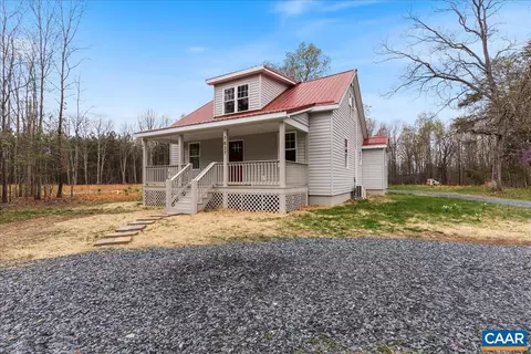 7837 W River Rd, Scottsville, VA 24590