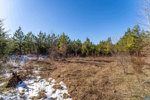 May Ln, Louisa, VA 23093 photo 5