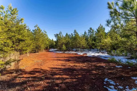 May Ln, Louisa, VA 23093 photo 3