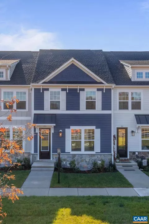 2195 Woodburn Rd, Charlottesville, VA 22901