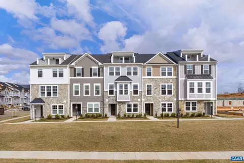 3613 Hilah Ln, Charlottesville, VA 22901