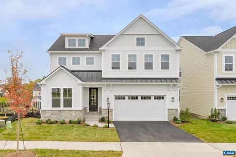 1157 Sablewood Dr, Charlottesville, VA 22911