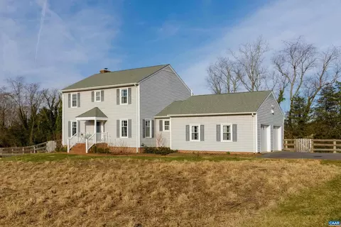 2706 Dunromin Rd, Charlottesville, VA 22901