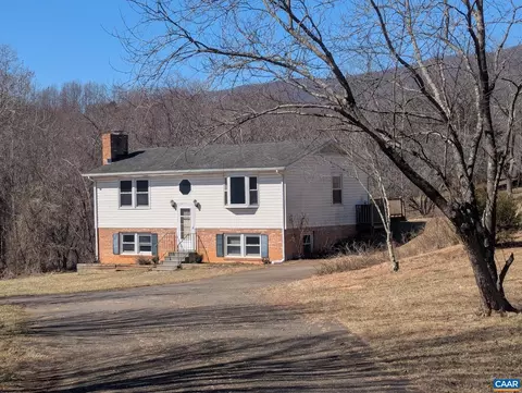 248 Newtown Rd, Greenwood, VA 22943