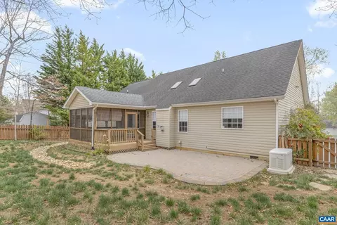16 Begum Rd, Palmyra, VA 22963 photo 4