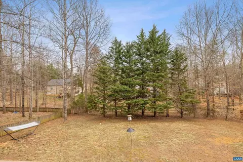 Exterior - 534 Jefferson Dr, Palmyra, VA 22963 photo 8 of 9