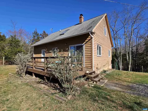 1859 Manteo Rd, Buckingham, VA 23921