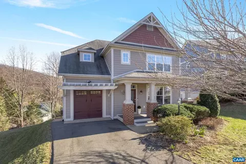 1141 Arden Dr, Charlottesville, VA 22902