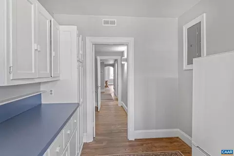 619 E High St #2, Charlottesville, VA 22902 photo 13