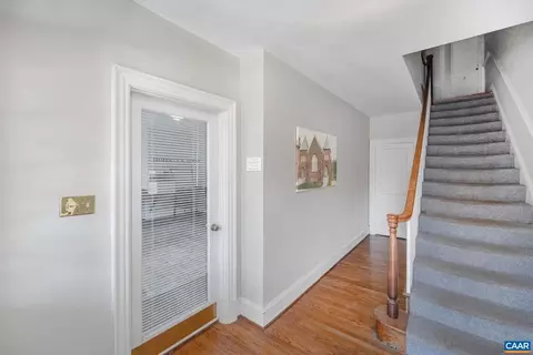 619 E High St #2, Charlottesville, VA 22902 photo 3