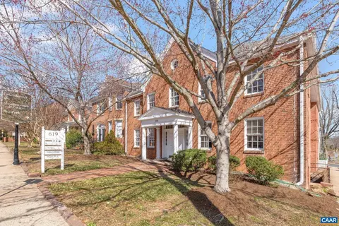 619 E High St #2, Charlottesville, VA 22902 photo 21