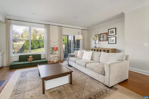 147 Junction Ln, Charlottesville, VA 22902 photo 6