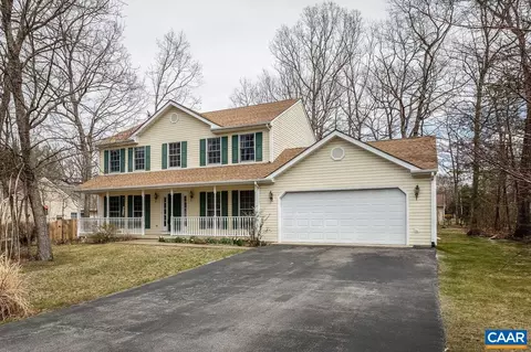 170 Ceocia Ln, Stuarts Draft, VA 24477