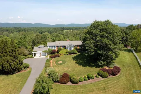 843 Campbell Rd, Keswick, VA 22947