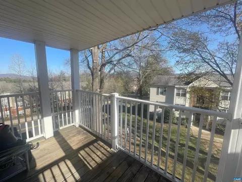 1520 Villa Ter #E, Charlottesville, VA 22903