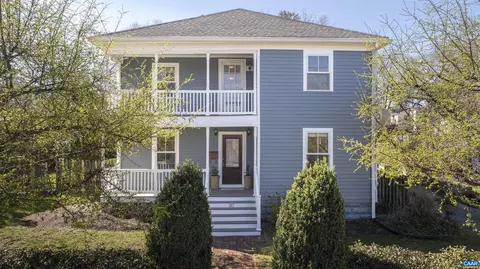 217 Douglas Ave, Charlottesville, VA 22902