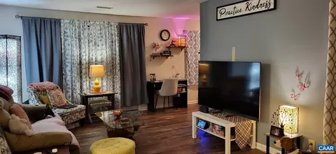 1520 Villa Ter #F, Charlottesville, VA 22903